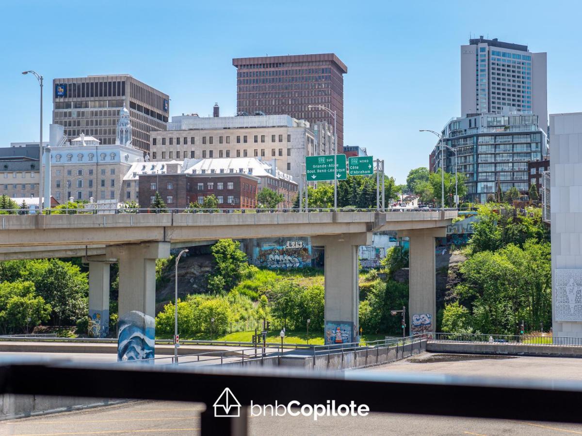 Le Caiman Apartment Quebec City Bilik gambar